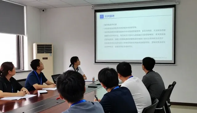 广东欣华体育地坪科技有限公司推动科技服务向智能化方向发展